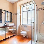 Douradores Downtown Flat Апартаменти