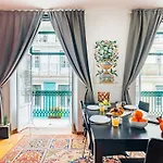 Apartment Douradores Downtown Flat *